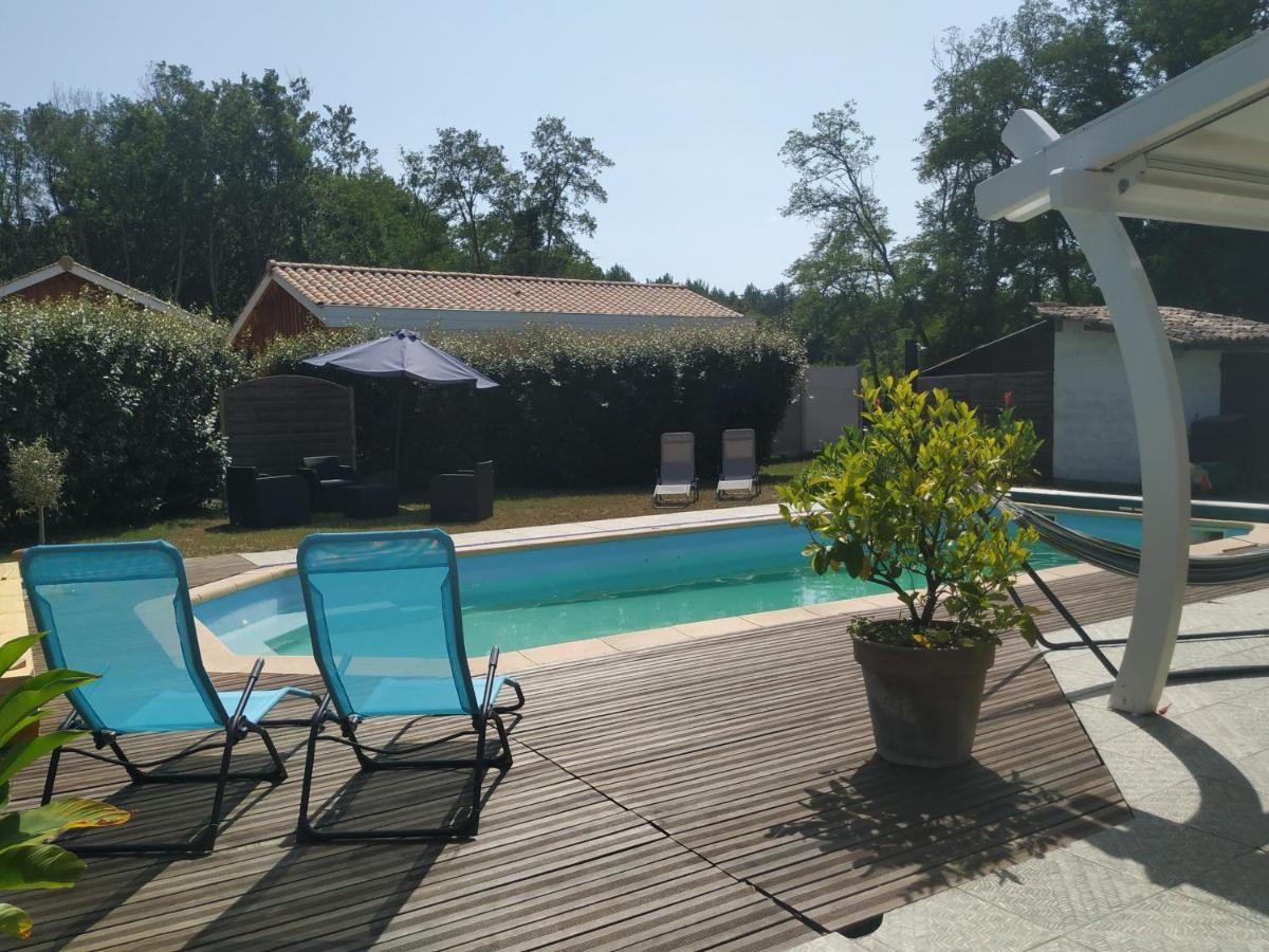 La Resiniere De Pirique Bed & Breakfast Parentis-en-Born Dış mekan fotoğraf